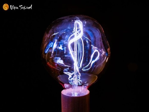 Giải mã giá mơ thấy bị điện giật mang điềm báo gì cho tương lai