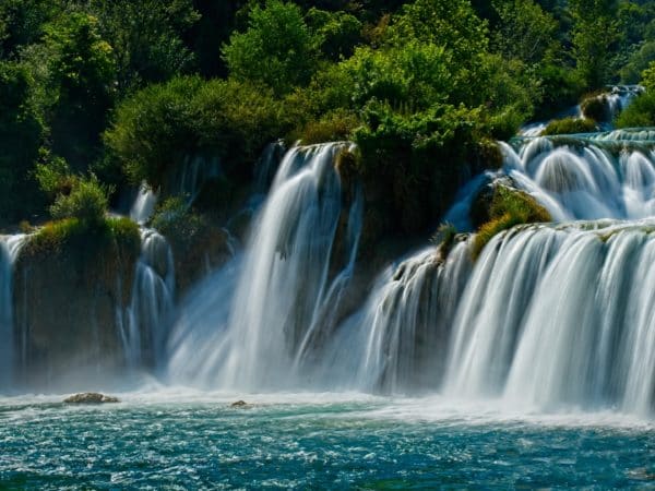 mơ thấy thác nước Ý nghĩa giấc mơ thấy thác nước nói chung