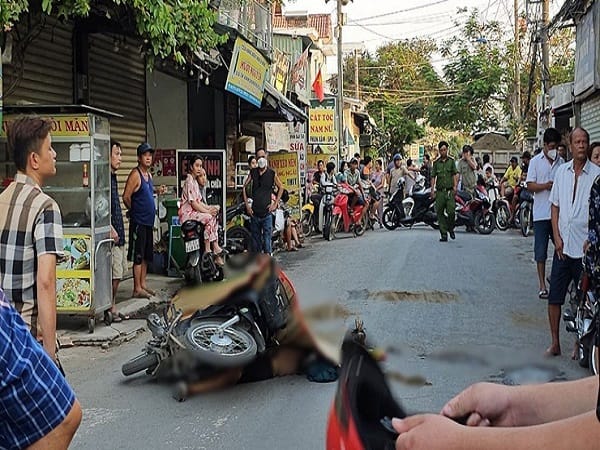 đi đường gặp người chết do tai nạn