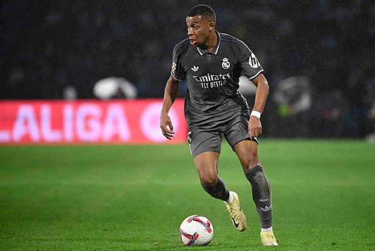 Tin bóng đá 22/10: HLV Ancelotti không cần Mbappe phòng ngự Tin bóng đá 22/10: HLV Ancelotti không cần Mbappe phòng ngự